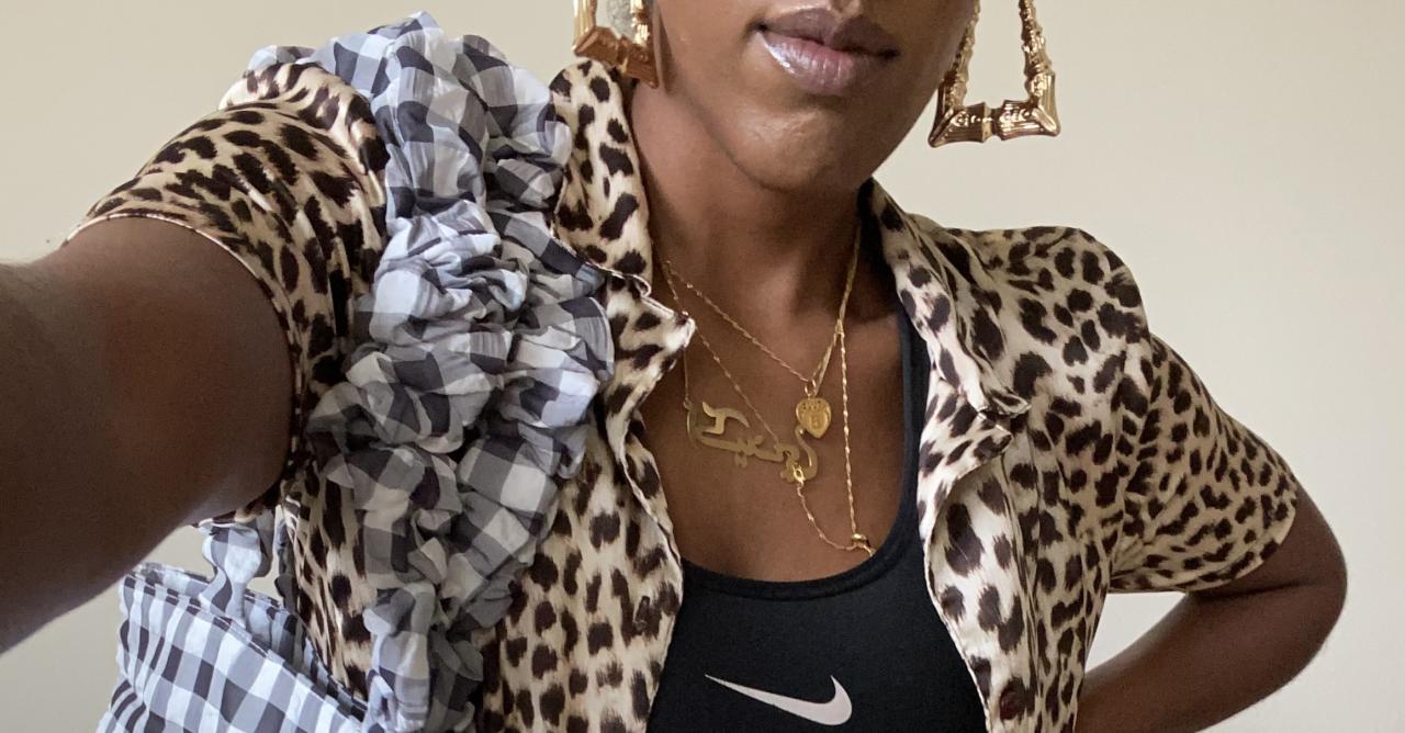 Tips For Mixing And Matching Patterns In Outfits